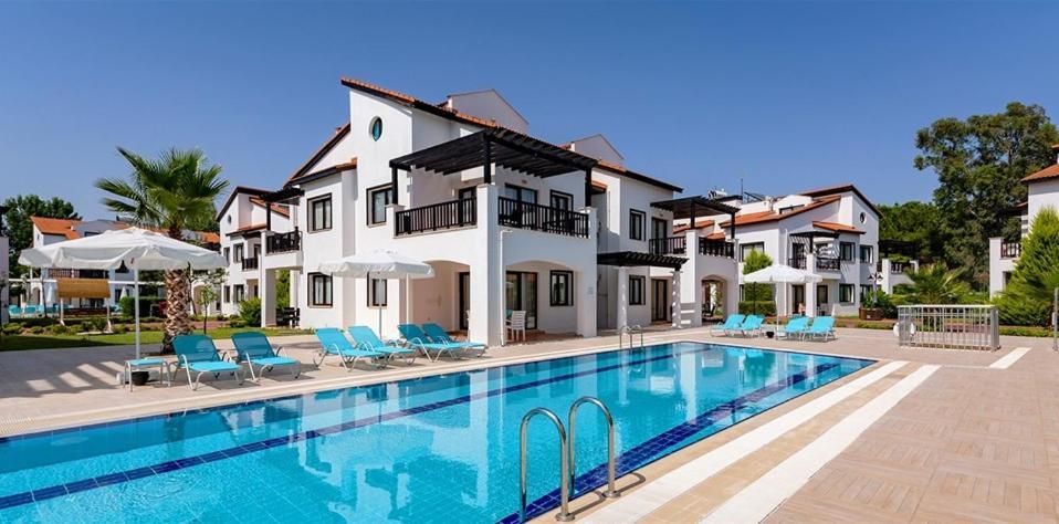 Fun&sun River With Amazing Landscape 5+1 Villa *